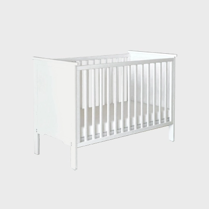 Classic Baby Wood Crib with Solid End